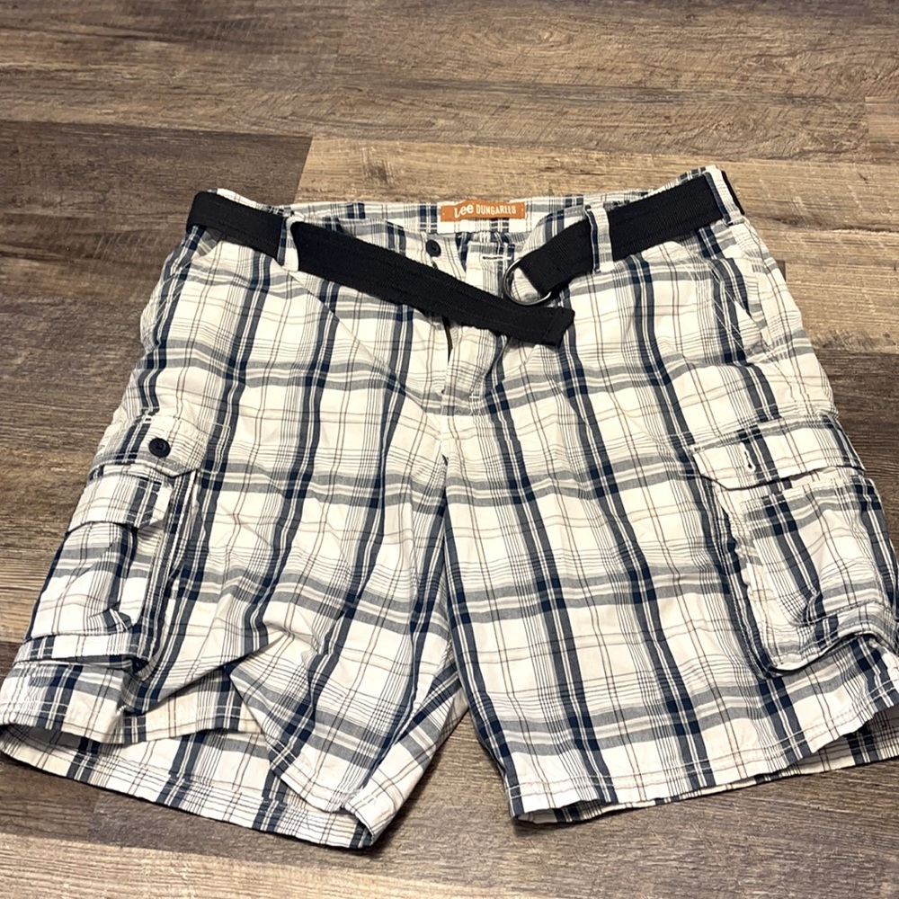 MENS Cargo Shorts With Belt